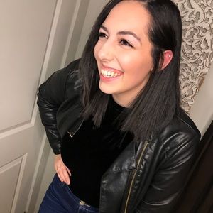 Meet your Posher, Melanie